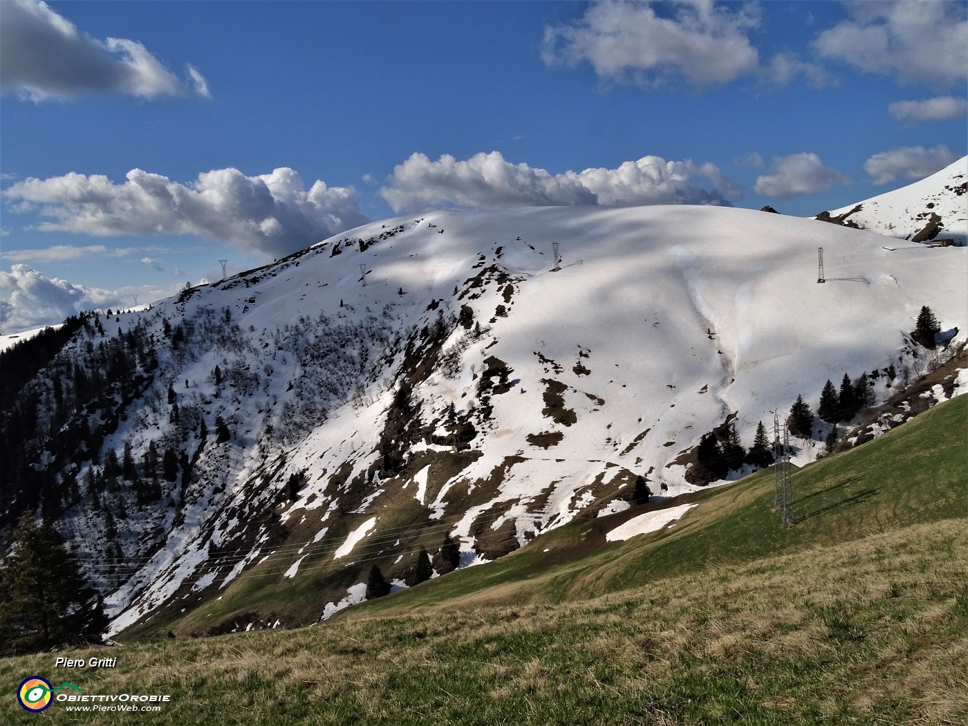 31 Cima Montu (1854 m)...oggi ci salgo per la prima volta .JPG